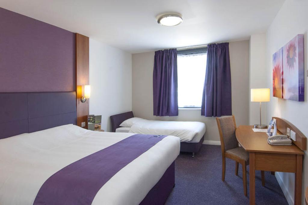 Premier Inn Cobham Cobham  Pokój zdjęcie