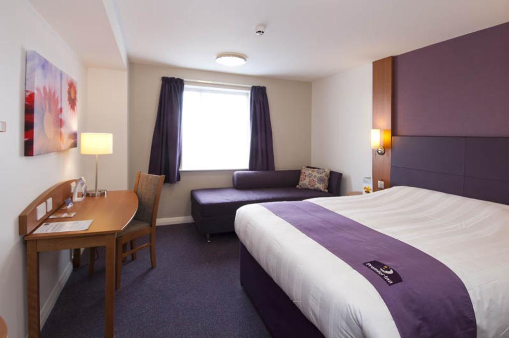 Premier Inn Cobham Cobham  Pokój zdjęcie